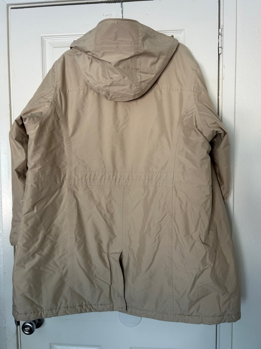 L.L. Bean tan jacket - Picture 7 of 7
